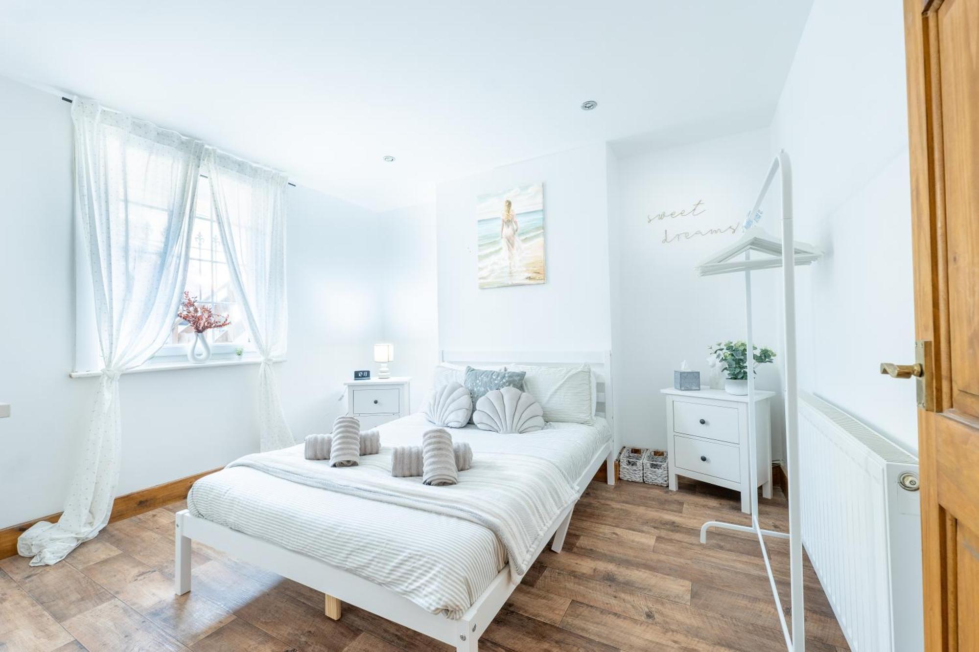 Seaside Retreat In Folkestone Apartment Luaran gambar